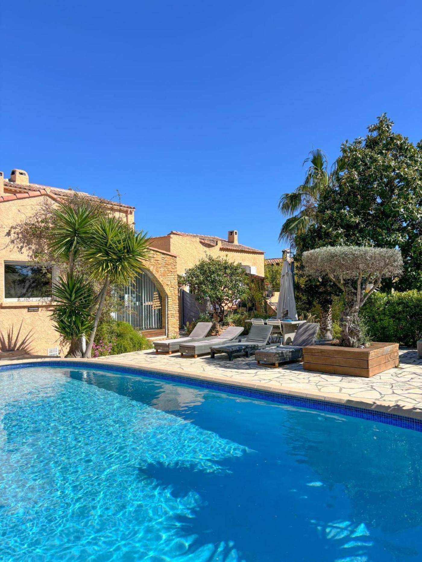 Villa Esperance- Appartement Entier T2 Ла-Сьйота Екстер'єр фото